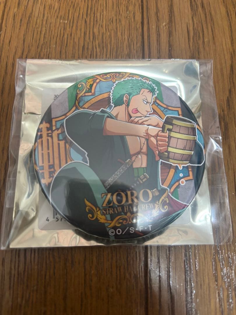 ワンピース ゾロ 缶バッジ
