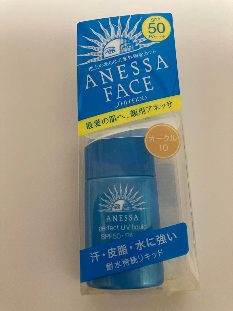 アネッサ　パーフェクトUVリキッド N オークル10アネッサ　ファンデーション