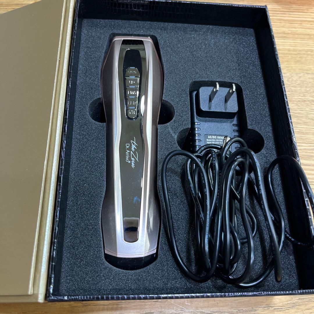 【美品】ARTISTIC＆CO Dr.Arrivo The Zeus 美顔器