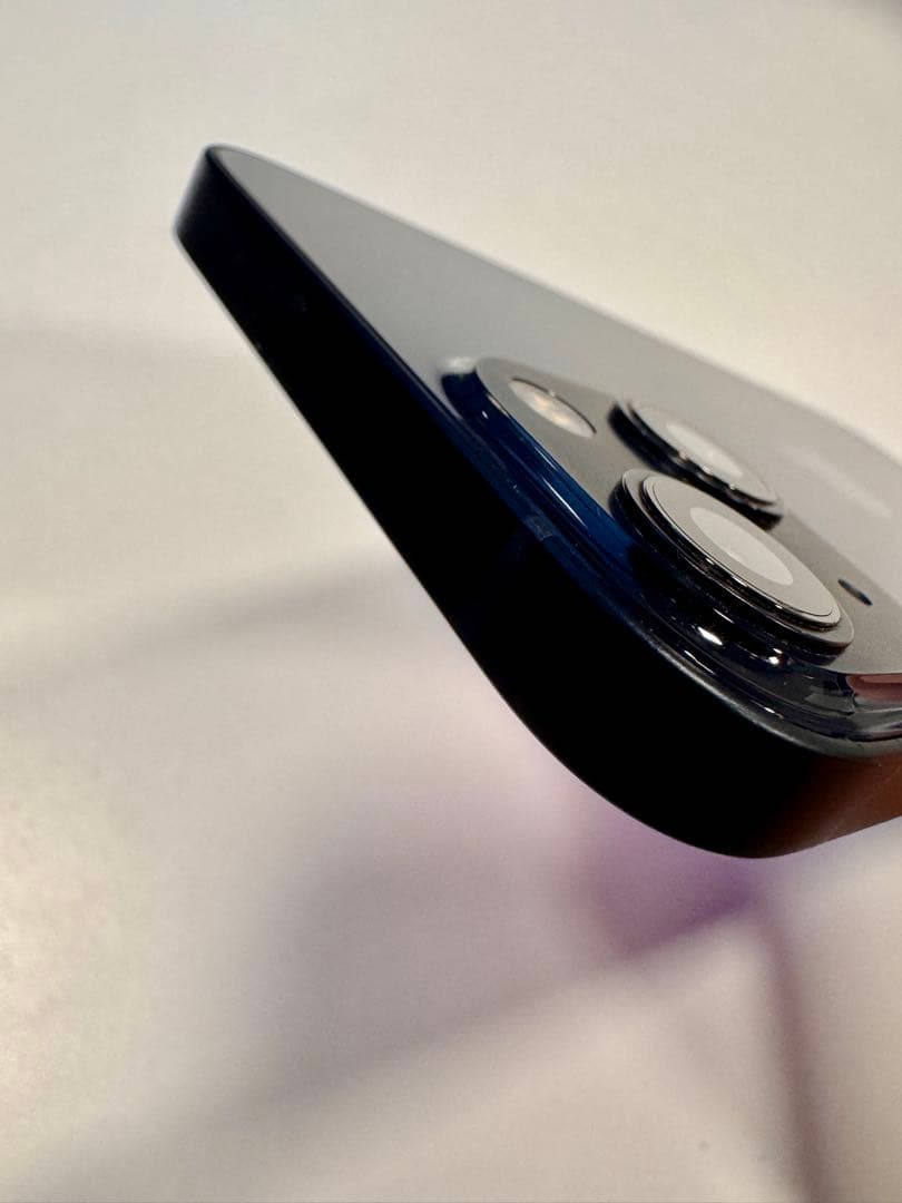 【美品】Apple iPhone 13 ミッドナイト バッテリー残量100%