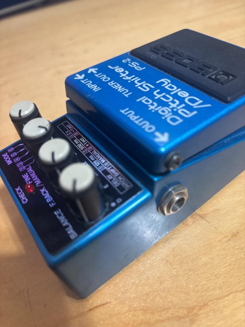BOSS デジタルピッチシフター/ディレイ PS-2