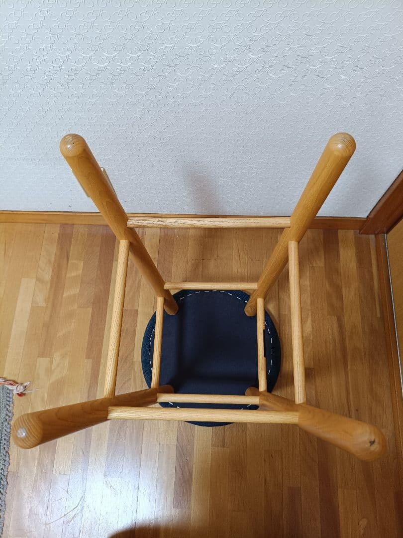 MOBLEYWORKS　スツール