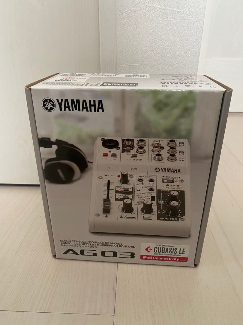 【新品】YAMAHA AG03 ミキシングコンソール　マイク付き