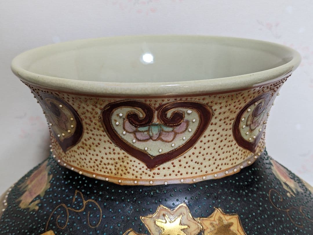 ♦ 美人花車上杉武田川中島決戦図 壷 薩摩 九谷焼 置物飾り 古美術骨董品