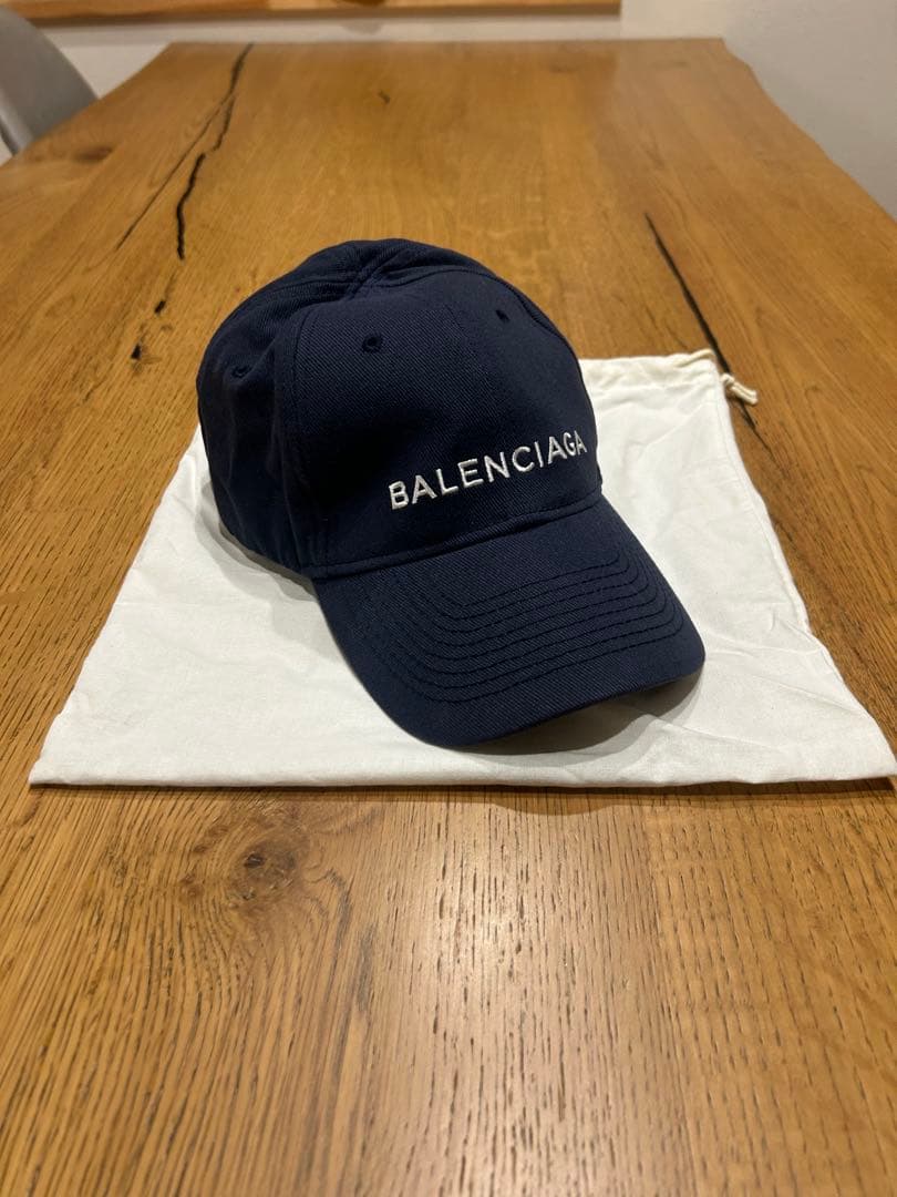 BALENCIAGA キャップ