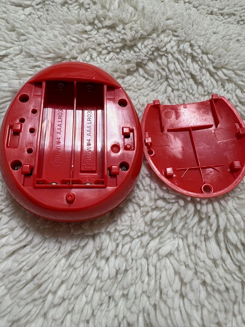 たまごっちみーつ　サンリオキャラクターズみーつver. 赤