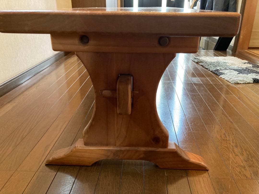 アントステラ　ベンチ