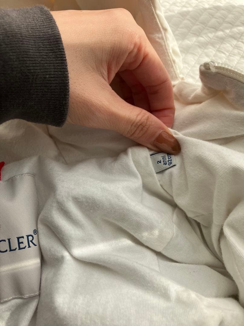 MONCLER キッズダウンコート ブラック/ホワイト