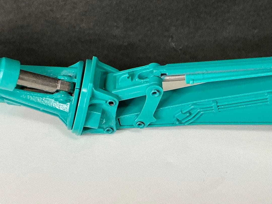 な*い様 KOBELCO SK1300D LC 1/50スケールモデル　コンラー