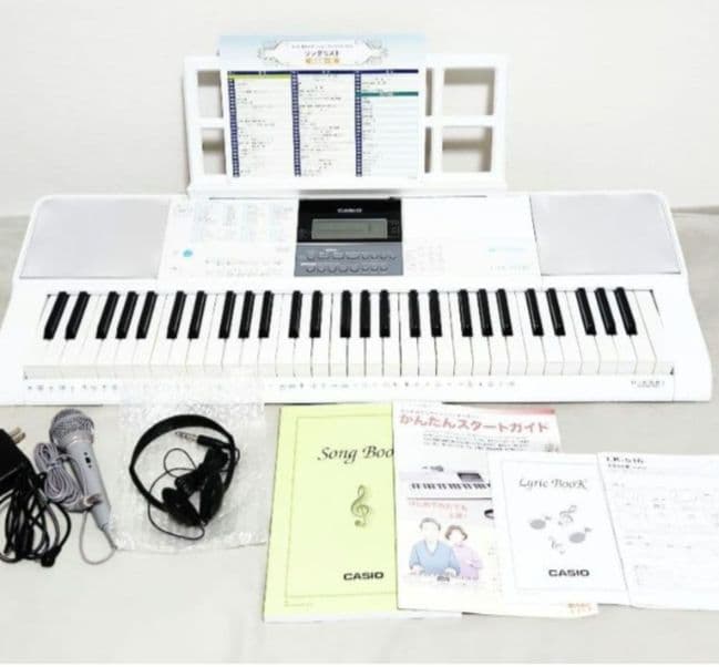 H　CASIO　カシオ　光ナビゲーションキーボード　LK-516　YK