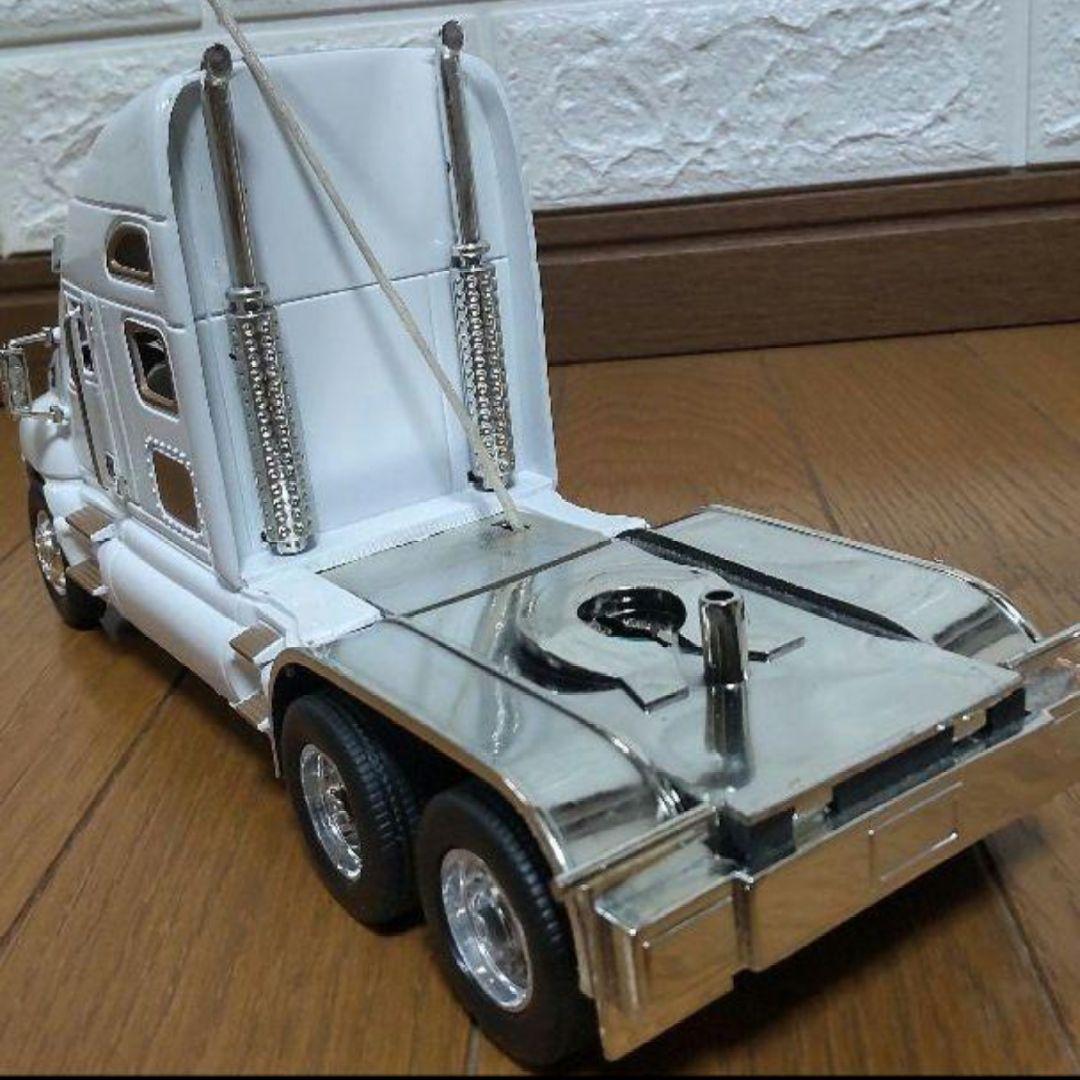 ラジコン　トレーラー詳細②　アメリカンスタイルトレーラーヘッド