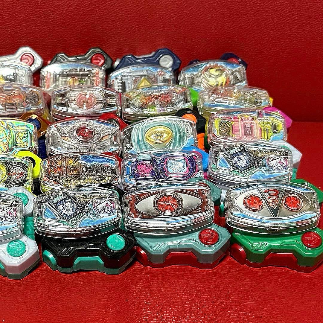 L*z様 【限定品あり】レジェンドレイズバックル 31個 平成 令和＋a