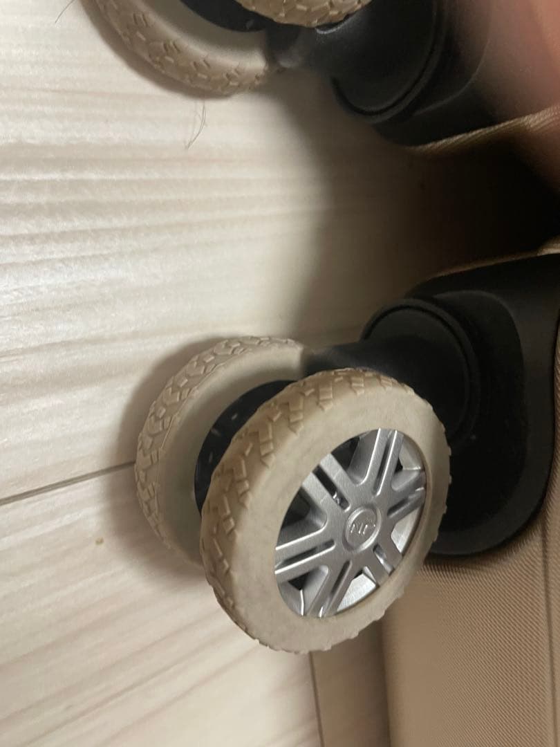 NewTrip ゴールド 大型キャリーケース