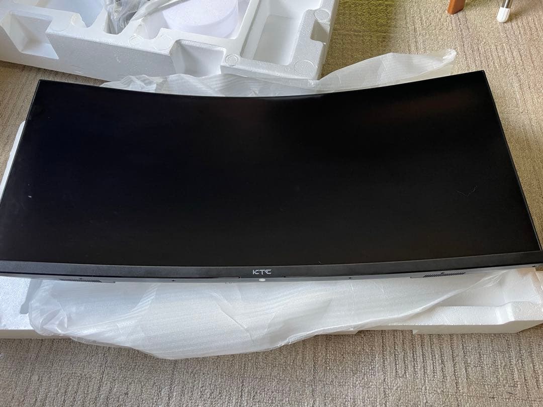 KTC 34曲面ウルトラワイド 3440x1440p 165Hz 1ms応答速度