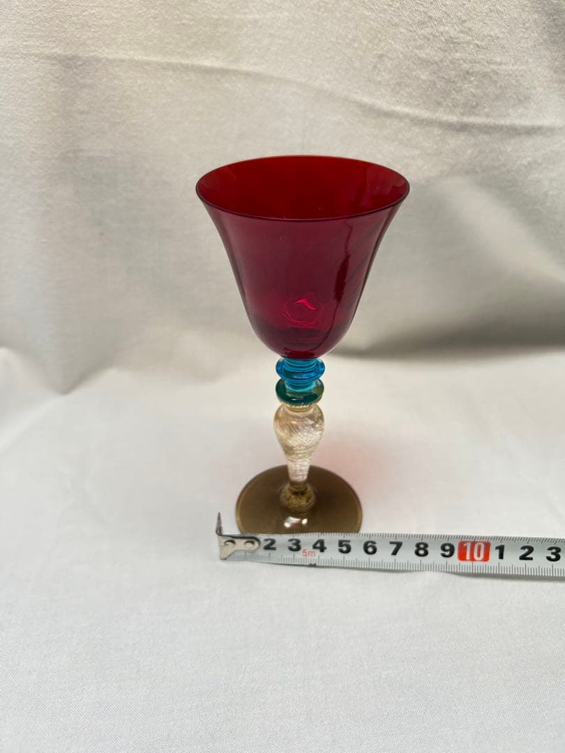 ベネチアングラス赤いガラス製ワイングラス