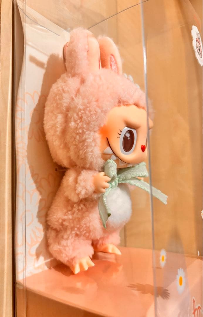 ち*わ様 美品POPMART LABUBU MOKOKO第1代Close to