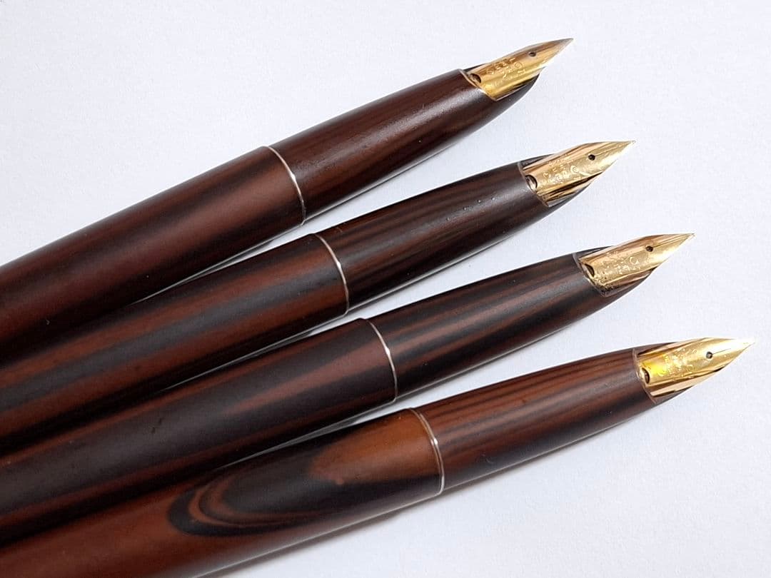 珍品　レトロ　PILOT　パイロット　デスクペン　EF　極細　珍しい木目調