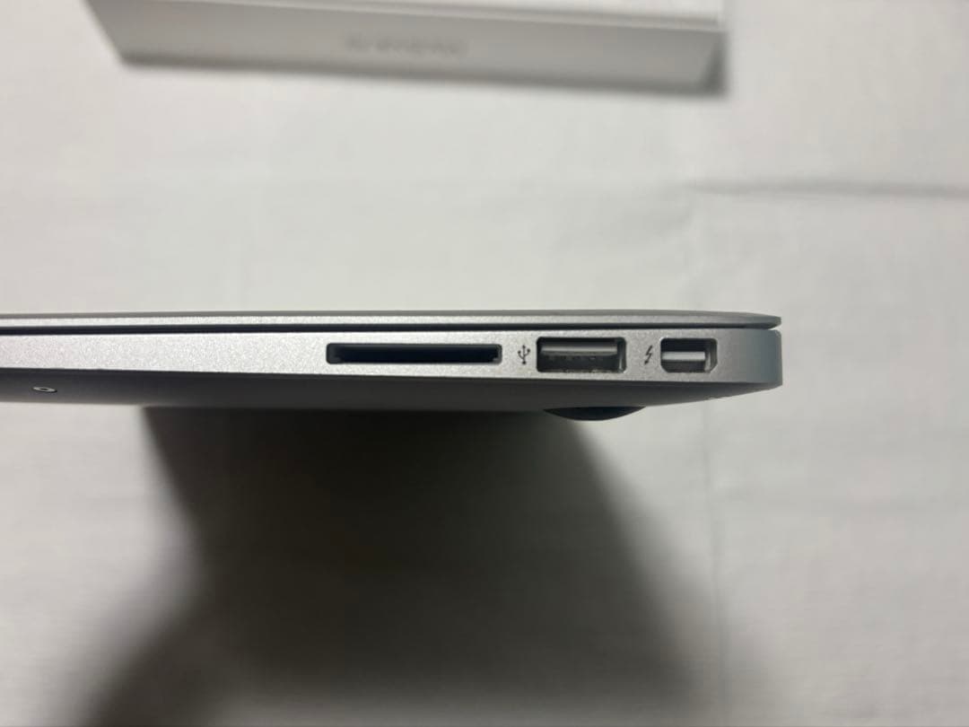 MacBookAir 13インチ 2017 256GB 動作確認済
