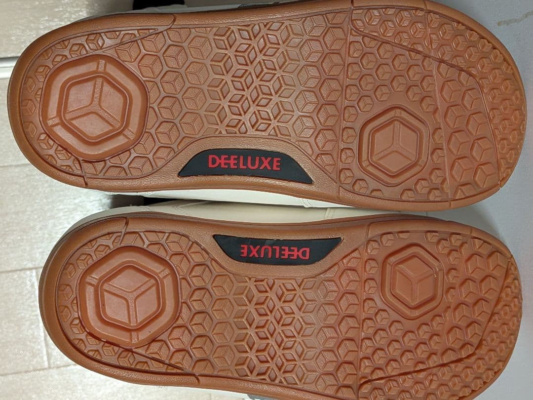 DEELUXE ディーラックス スノーボードブーツ BOA EMPIREケース付