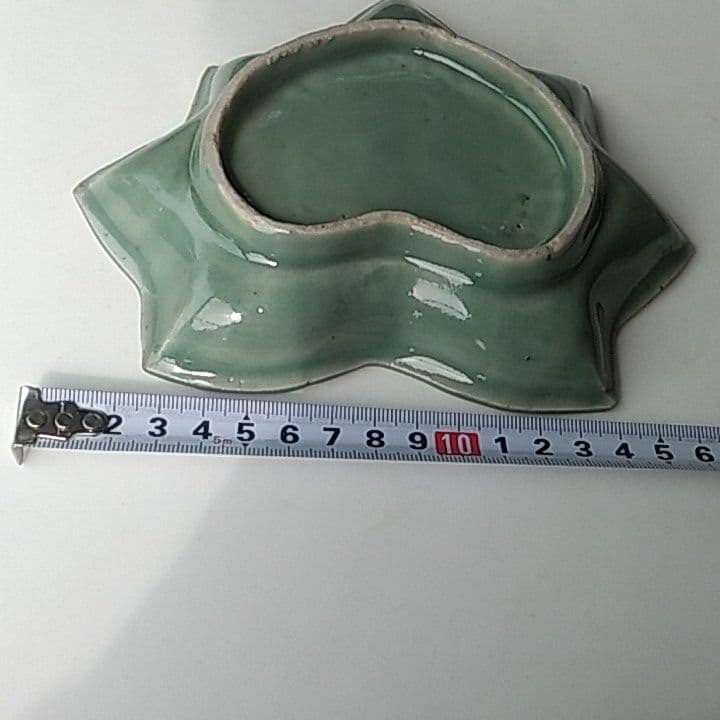 骨董　かえで青磁皿