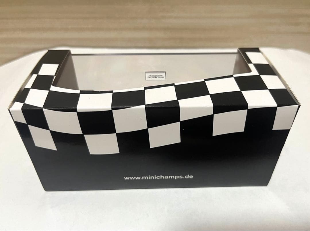 PMA 1/43 ポルシェ 911 GT3 R TEAM\" JANS/ #2