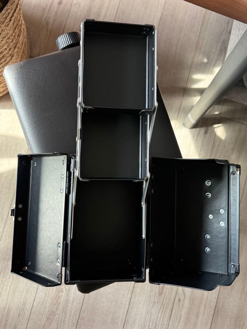 shu uemura ポケモン マルチボックス　メイクアップボックス￼