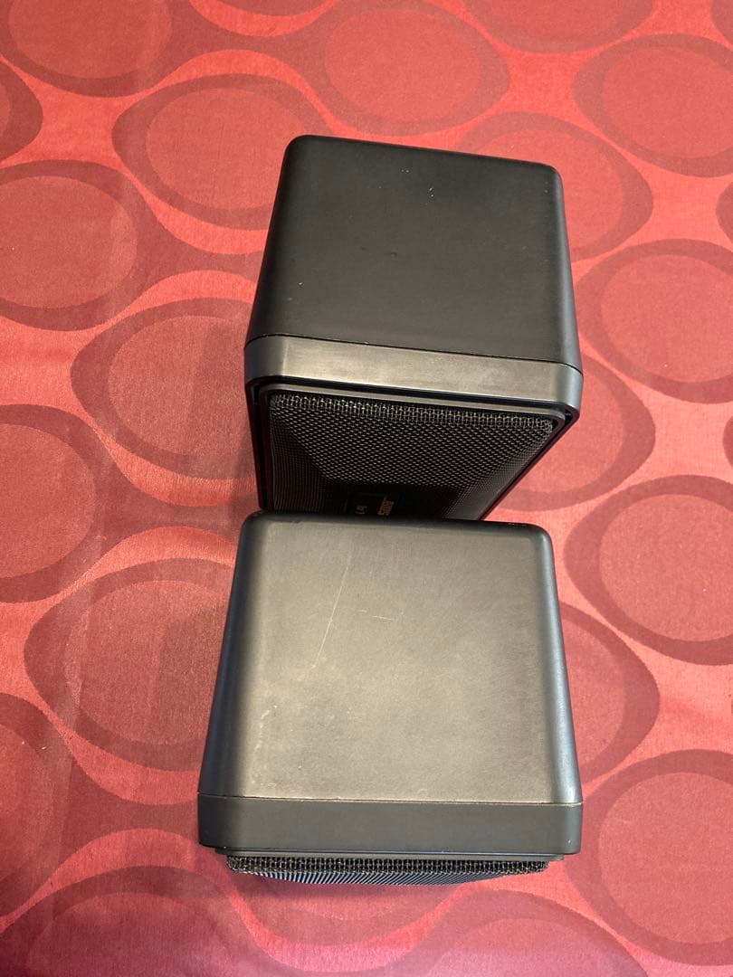 BOSE101MM 天井つり具付き／ボーズスピーカー