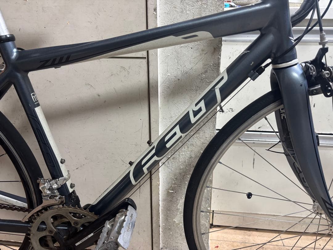 FELT フェルトロードバイク コンポ105