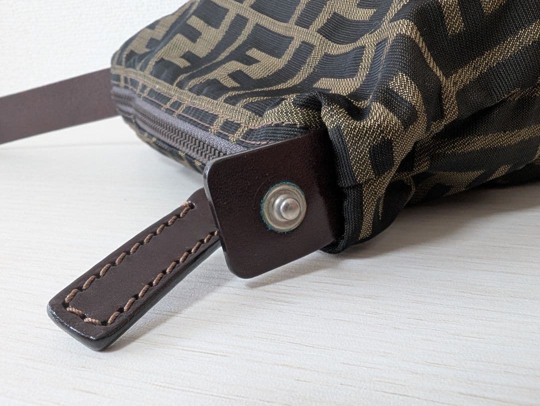 【美品】FENDI フェンディ バニティ ハンドバッグ ズッカ柄 キャンバス