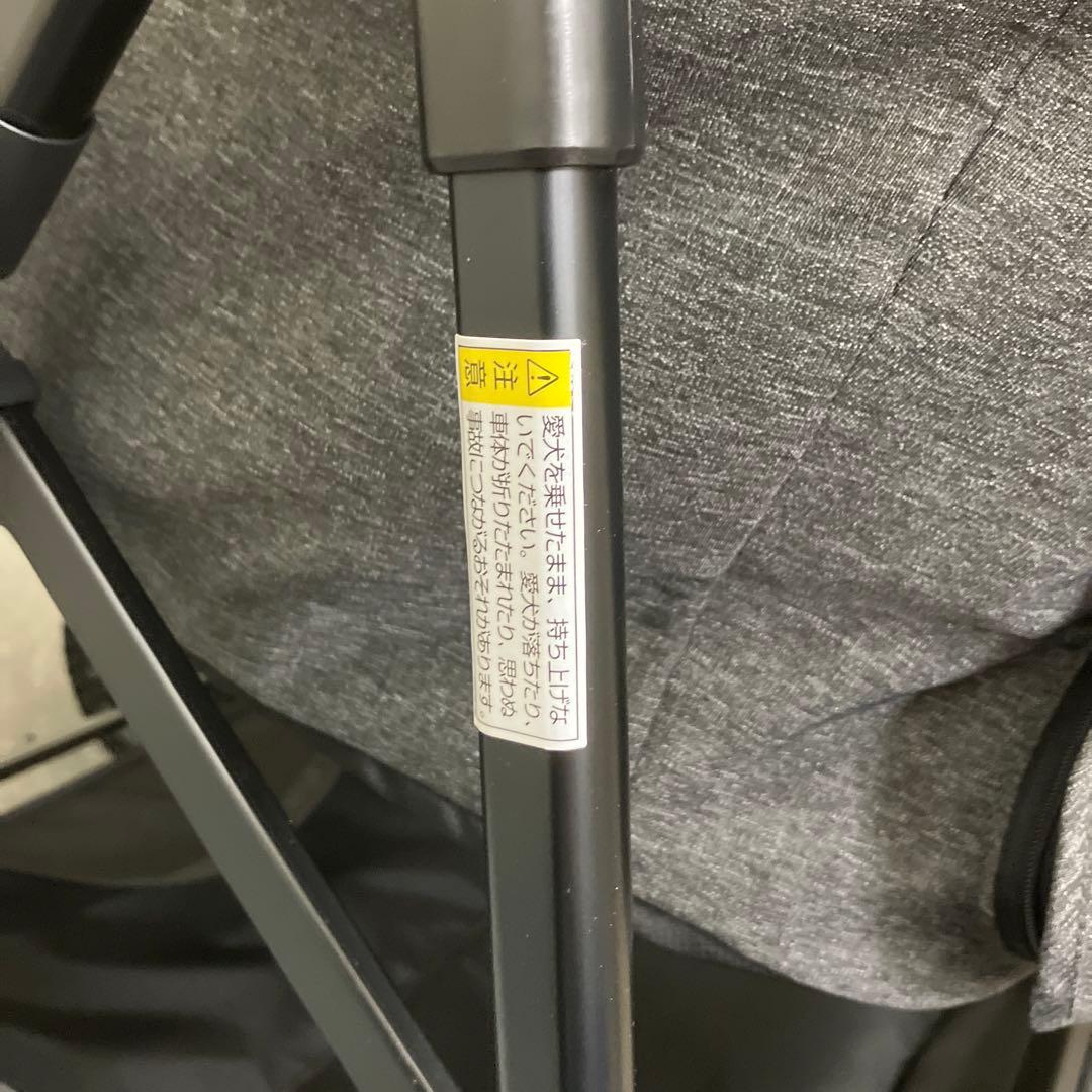 2 Combi コムペット ミリクランアルファ　ペットカート 30kg 多頭