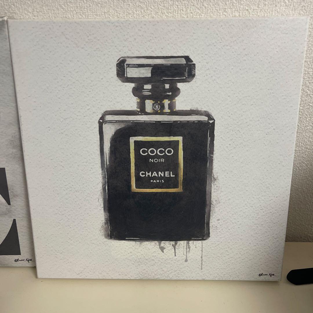 オリバーガル　シャネルパフューム