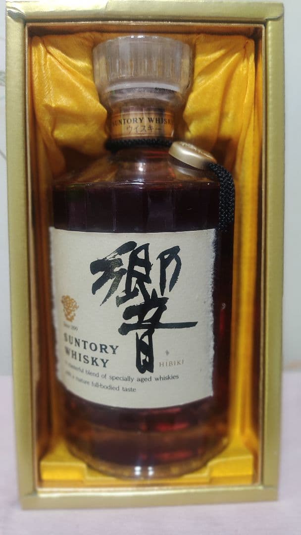 Suntory Hibiki 響 ウイスキー ゴールドボックス