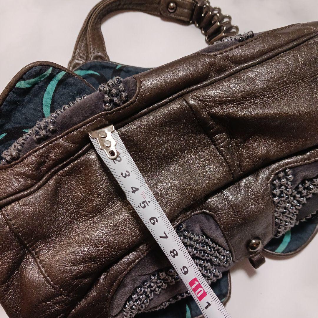 最終値下げ！ジャマンピエッシュビーズ装飾付きグレーショルダーバッグ（専用袋付！）