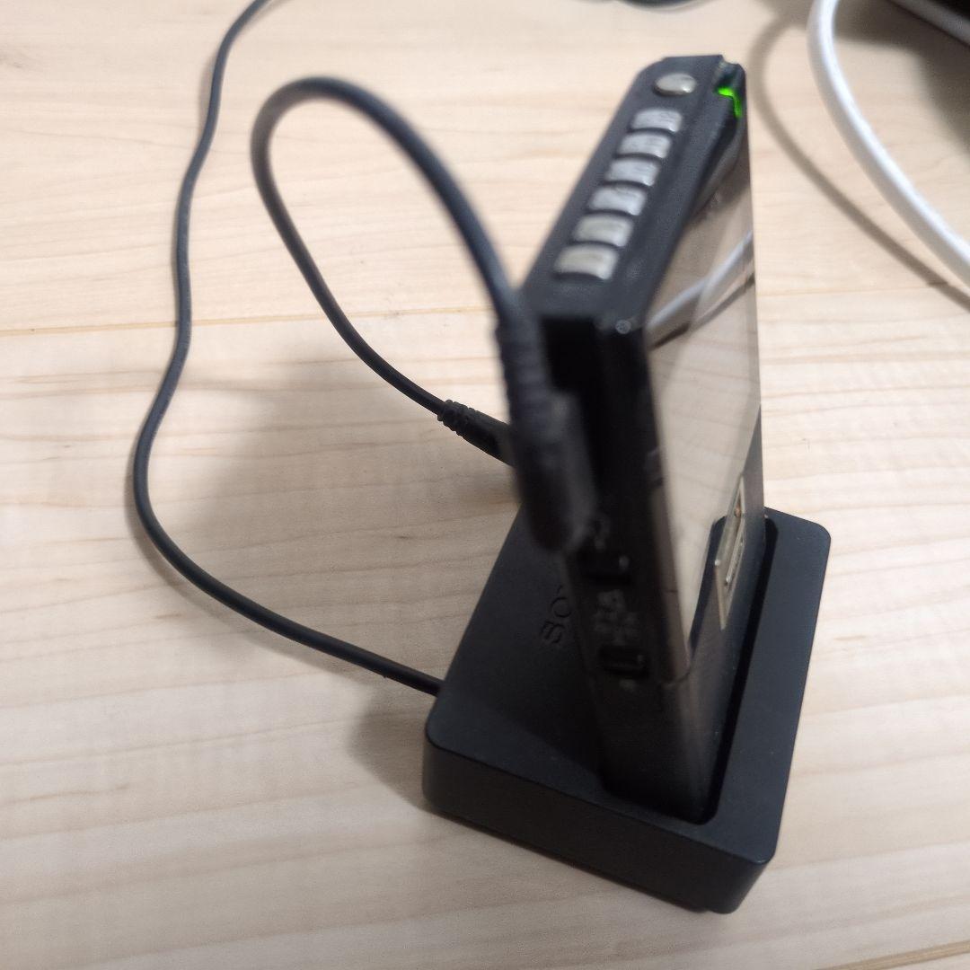 SONY ポータブルテレビ XDV-G200