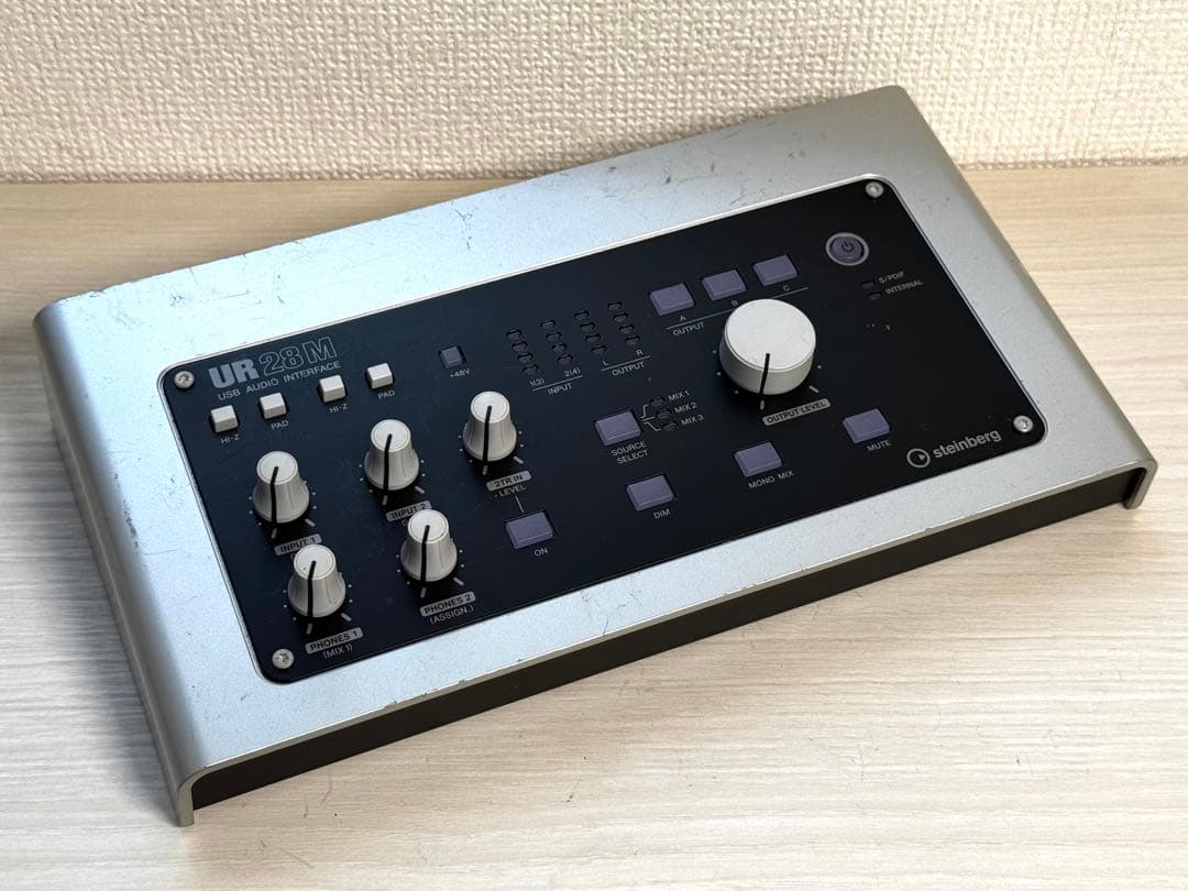 Steinberg UR28M USBオーディオインターフェース