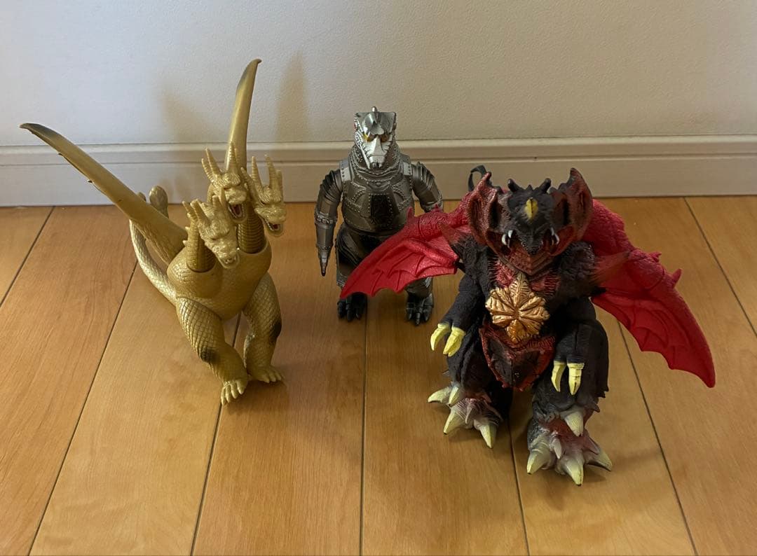 希少1983年 メカゴジラ 、キングギドラ、デストロイア３体セット