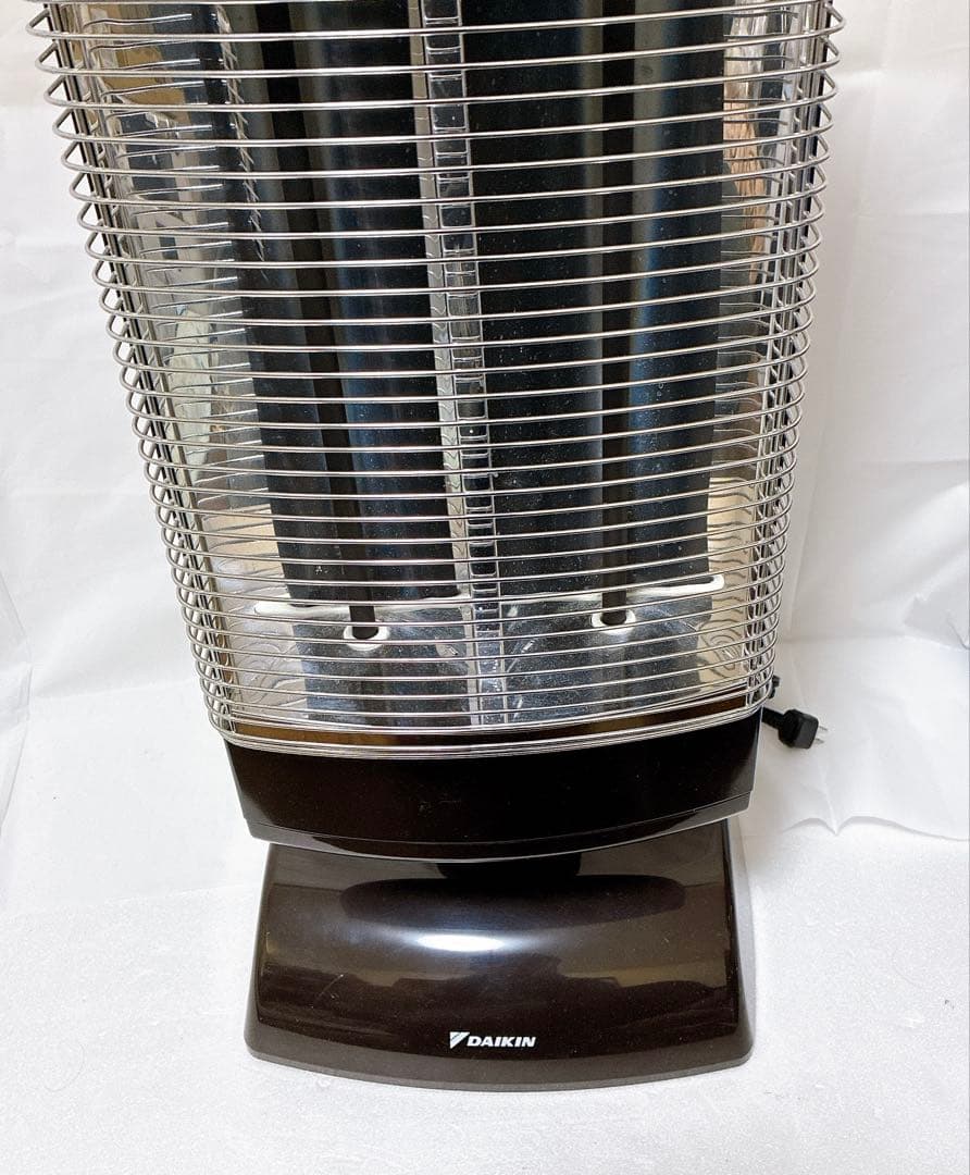 ダイキン　遠赤外線暖房機　ERFT11SS-T 2015年製　首振り