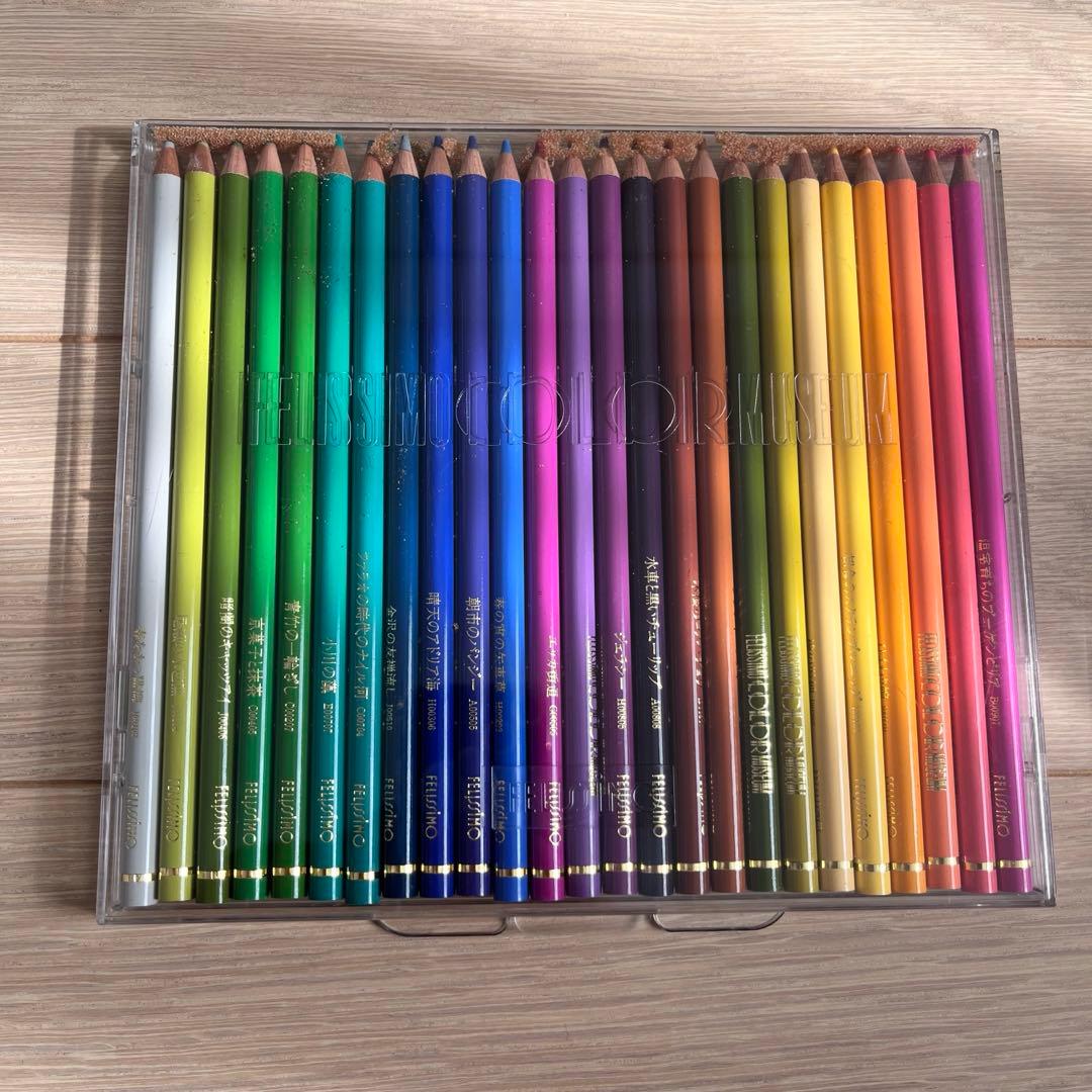 フェリシモ　500色（内の300色）　色鉛筆　のっぽ