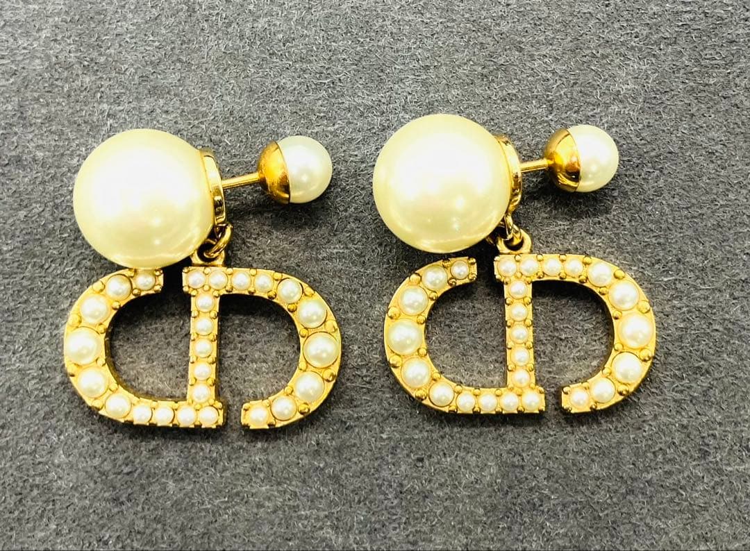 DIOR ディオール トライバル ラインストーン ロゴ ピアス ゴールド パール