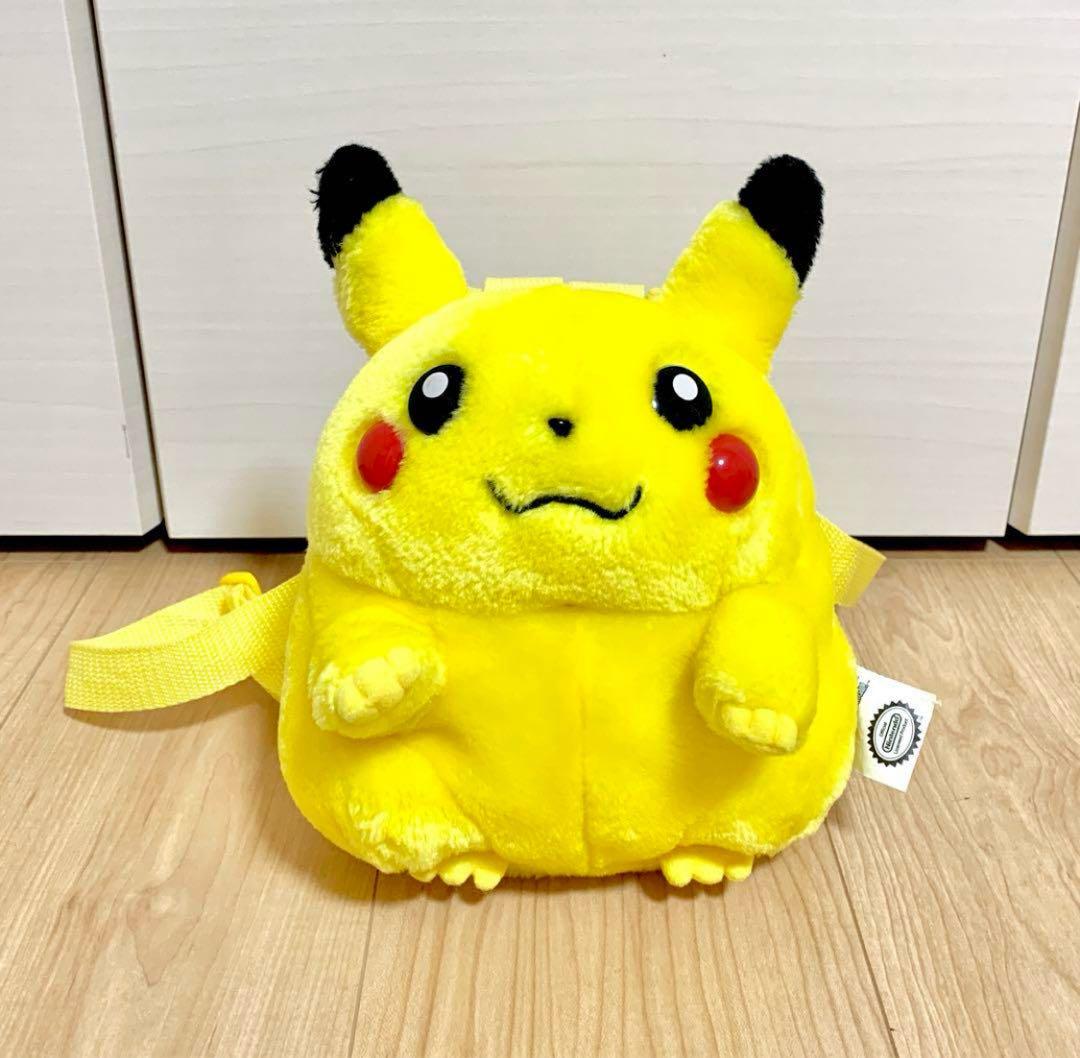 Pokemon　Nintendo ピカチュウ　ぬいぐるみリュック　小