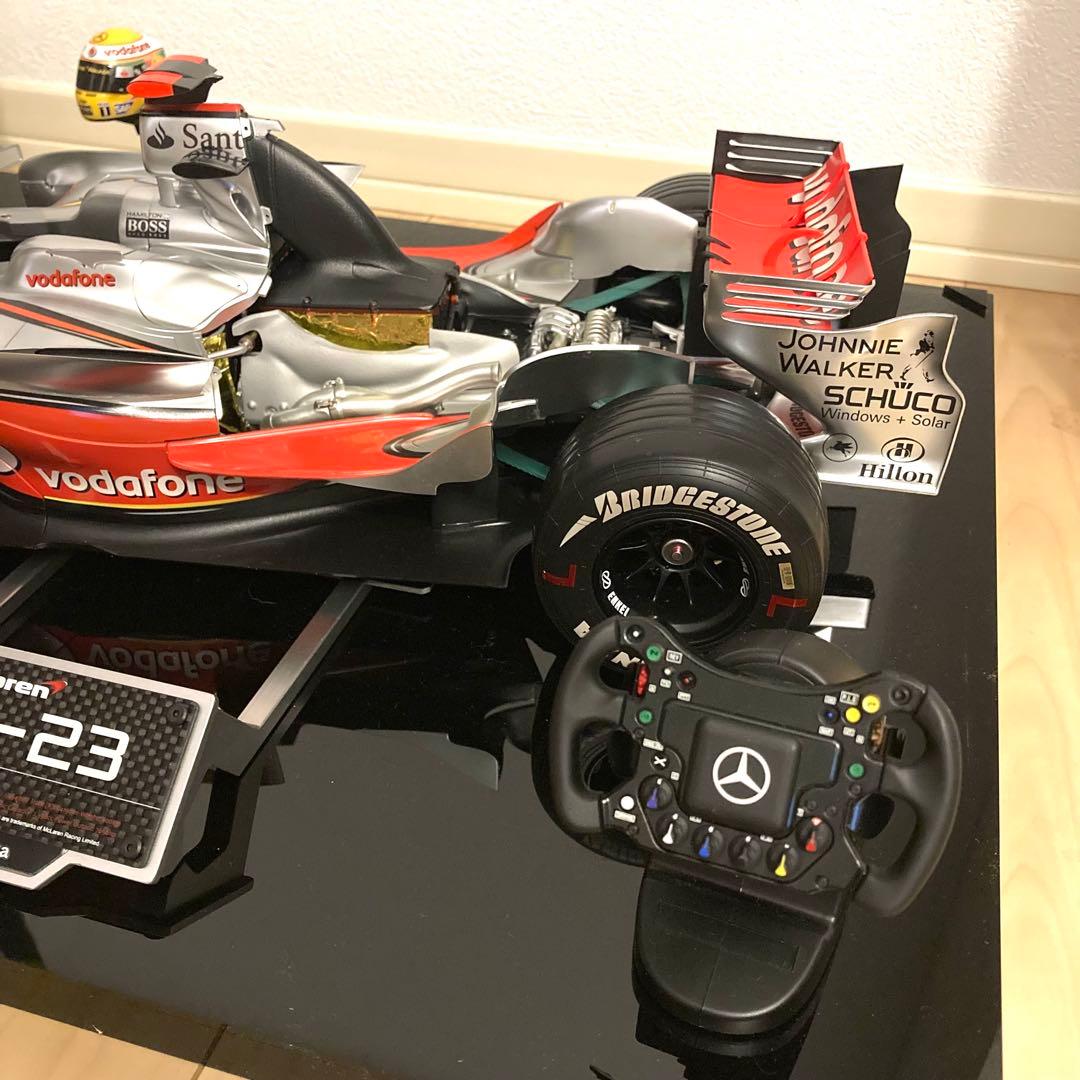 1/8 マクラーレンMP4-23 ハミルトン ディアゴスティーニ フィギュア付き