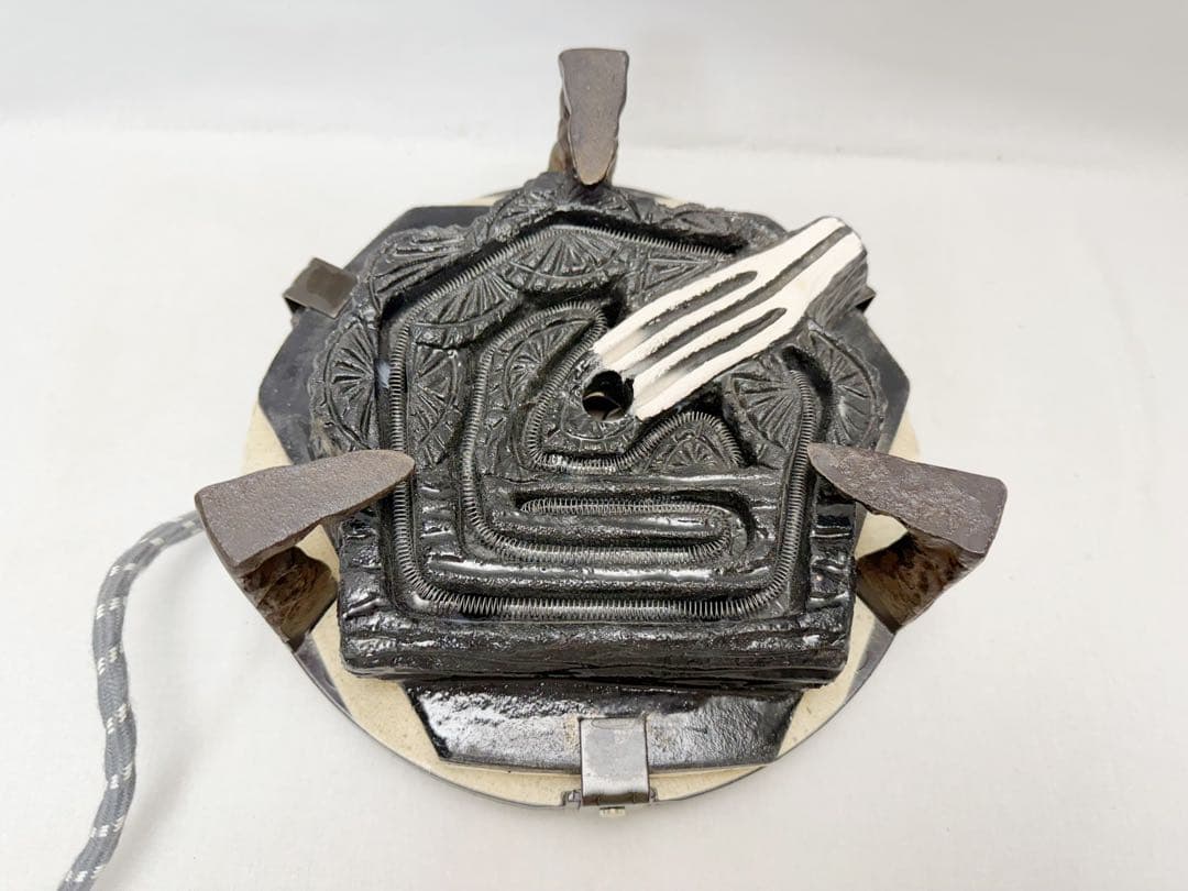 ほぼ未使用 茶道具 桑 置炉 釜 炉.置炉用炭型電熱器 3点セット 紙箱