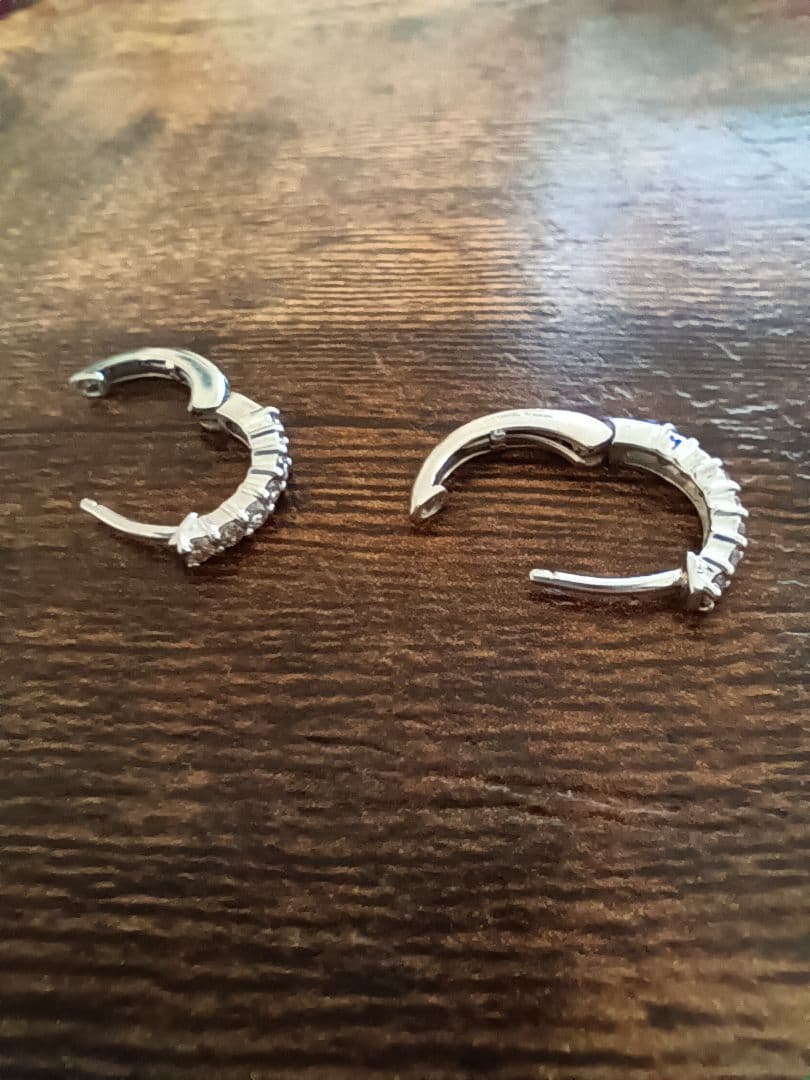 K18WG フープピアス