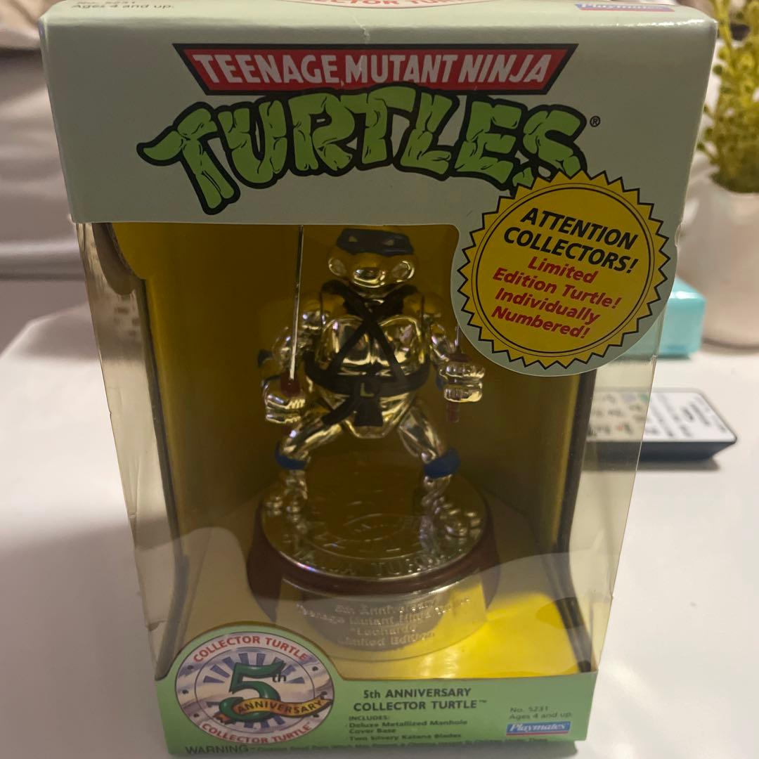 TEENAGE MUTANT NINJA TURTLES 5周年記念フィギュア