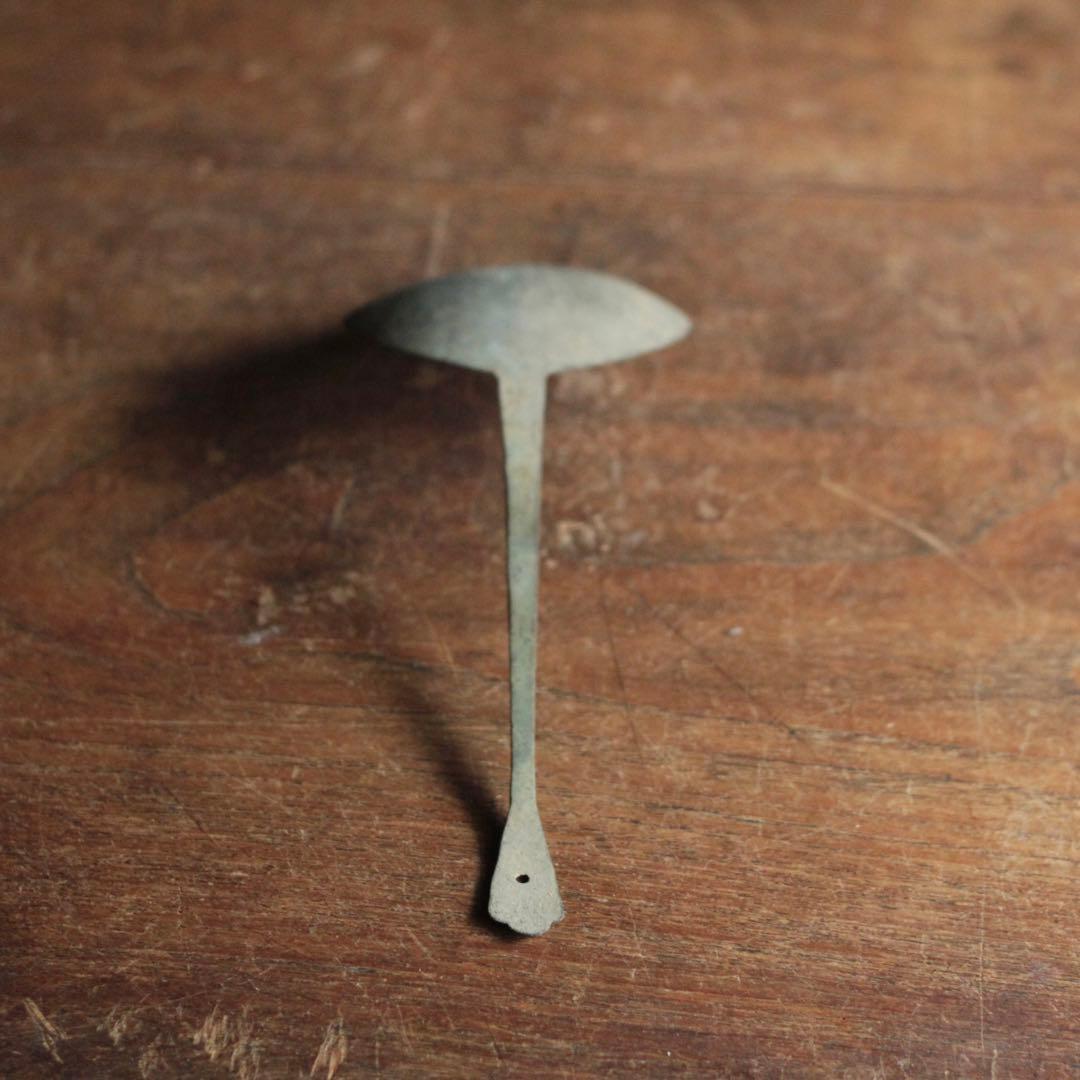 古い銅の 匙 古道具 アンティーク 使えないスプーン オブジェ