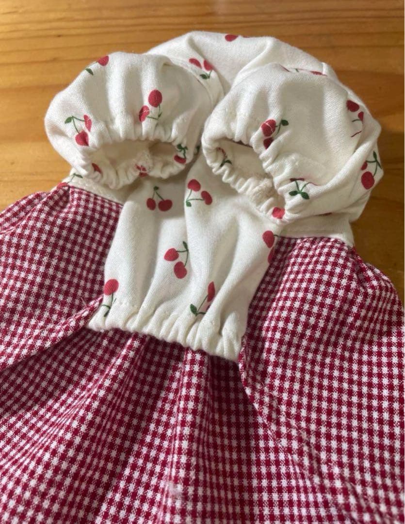 ハンドメイド犬服　さくらんぼのパフスリーブワンピ　★new