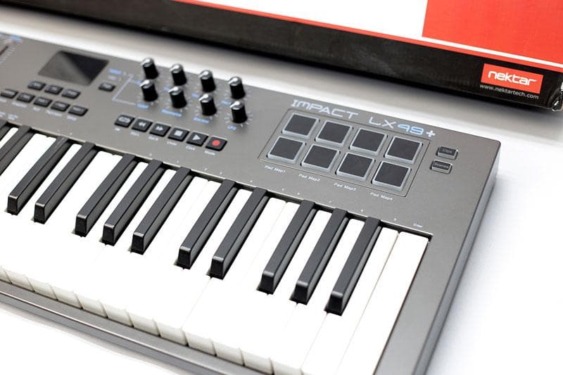 Nectar Impact LX49+ MIDIキーボード