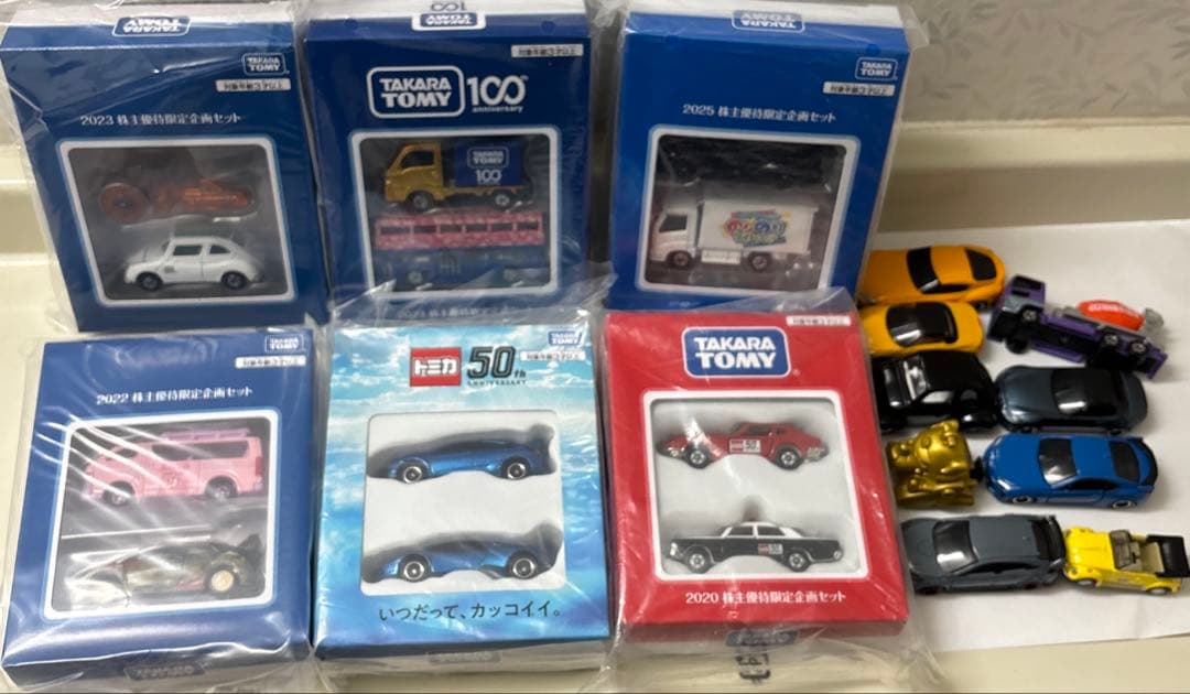 TAKARA TOMY ミニカーセット 株主優待限定