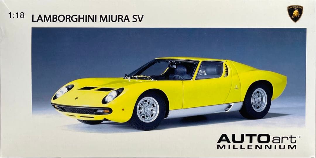 絶版新品　オートアート1/18 ランボルギーニ　ミウラP400SV イエロー