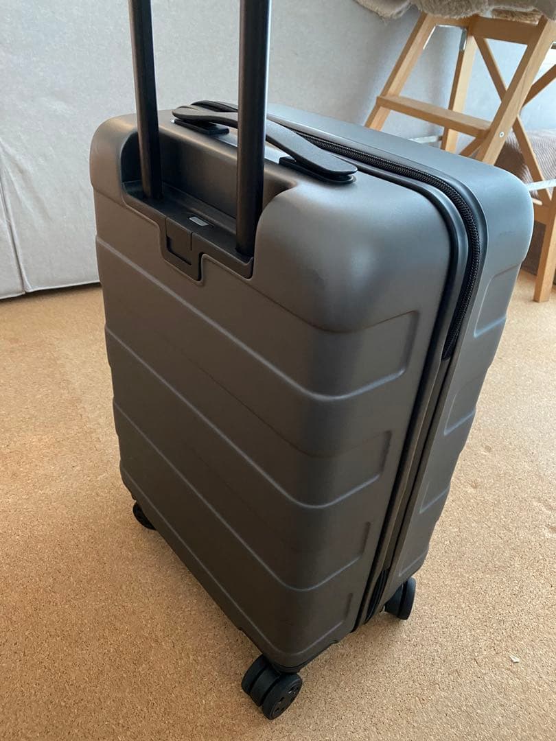 【無印良品】ハードキャリーケース（３６Ｌ）機内持ち込み可